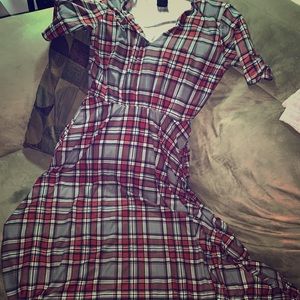 Agnes & Dora Long red plaid Maxi w/pockets 14
